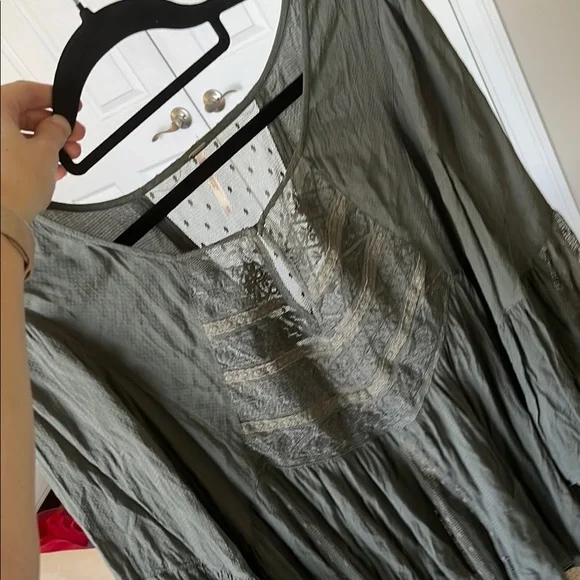 Free People Flowy Blouse - Picture 10 of 13